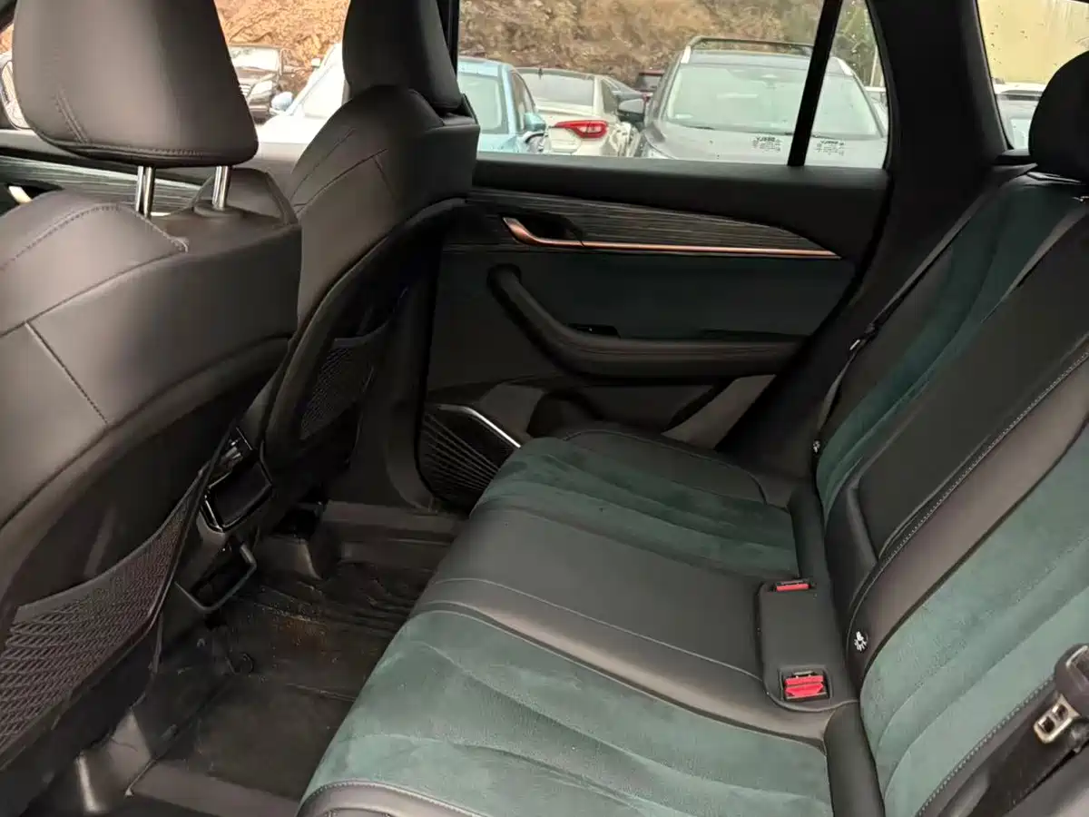 GEELY AUTOMOBILE XINGYUE L