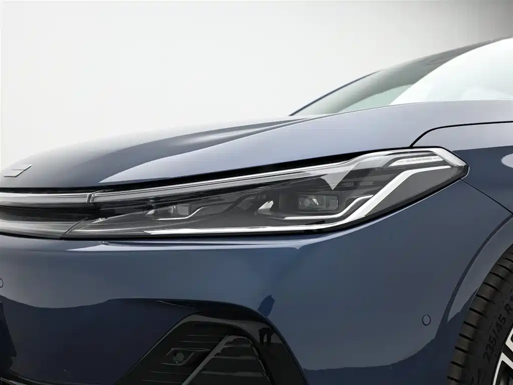 Geely Galaxy Galaxy A7 2025 EM-i фото 10