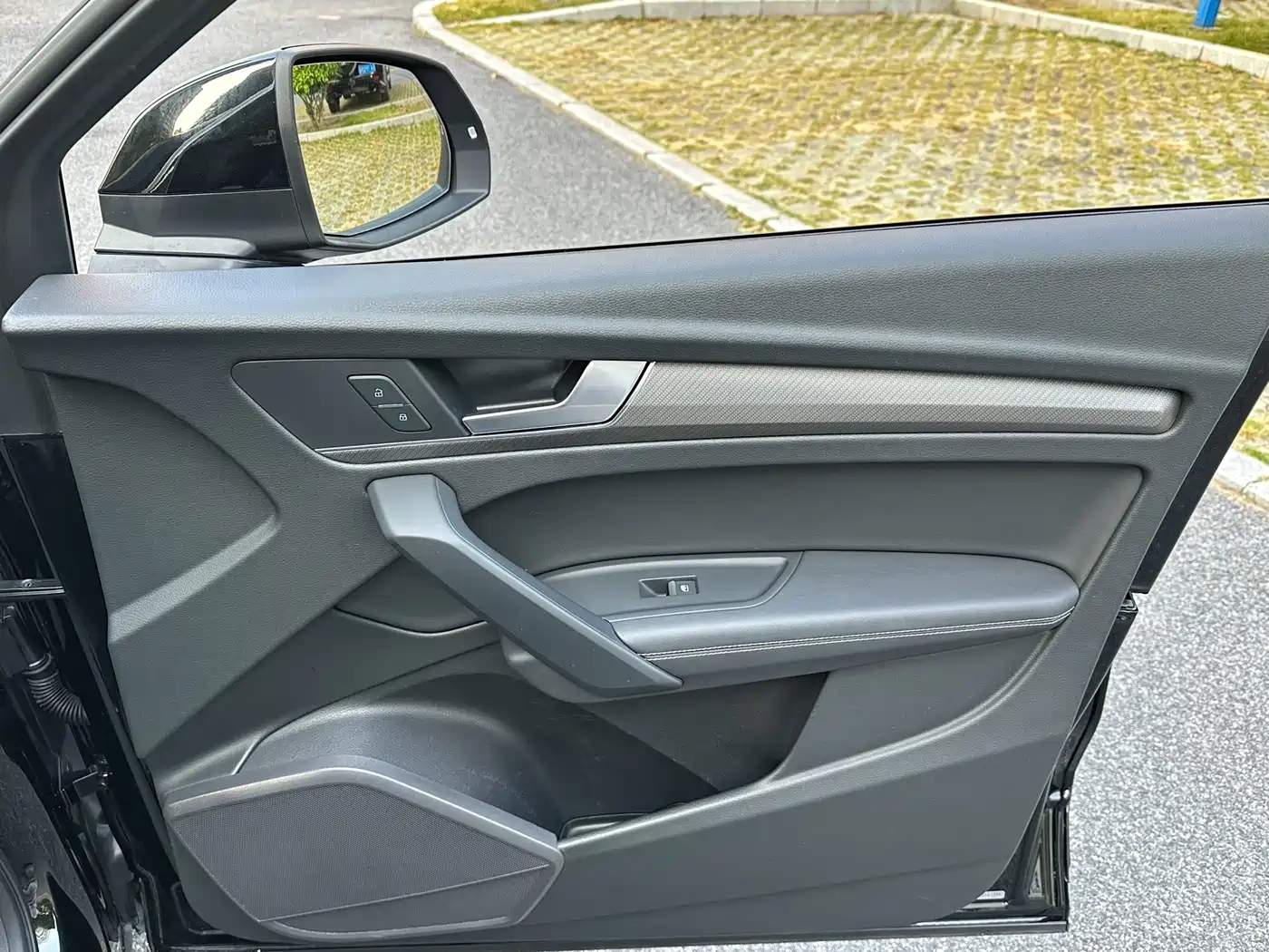 Audi Q5L 2022 40T Luxury Dynamic фото 28
