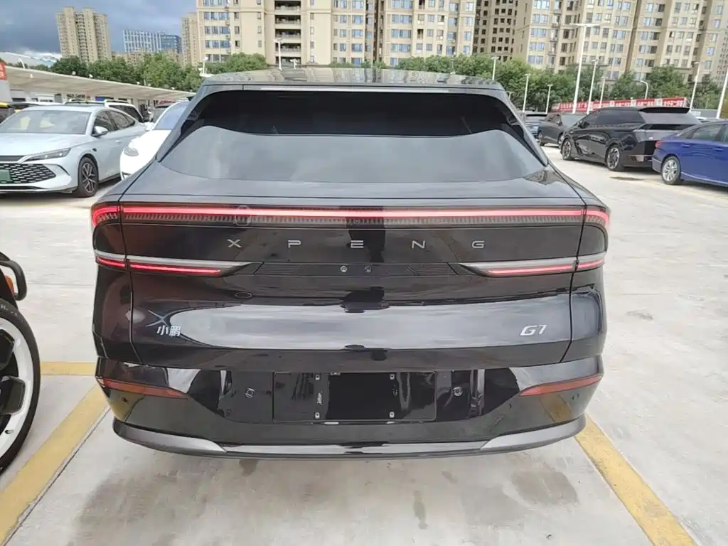 Фото 6 - XPeng G7