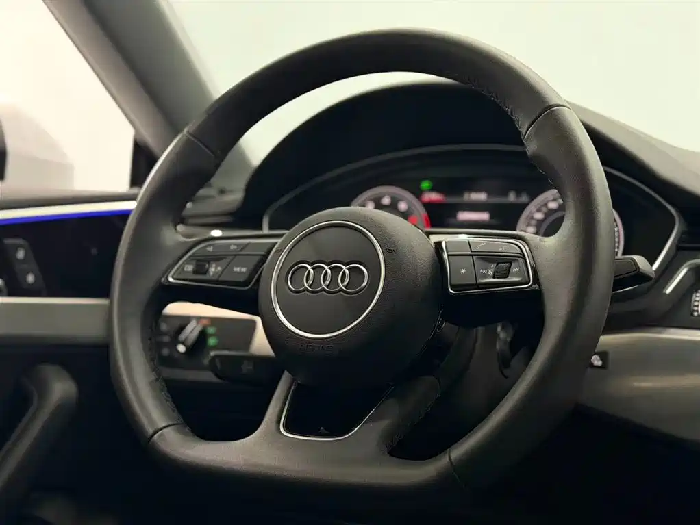 Audi A5 (Import) 2024 Sportback 40 TFSI Fashion Dynamic фото 7