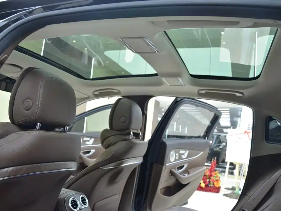 Mercedes-Benz E-Class 2023 Facelift E 300 L Luxury фото 13