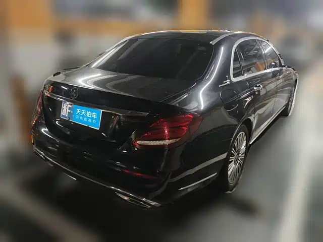 Mercedes-Benz E-Class 2020 E 300 L Fashion — фото 2