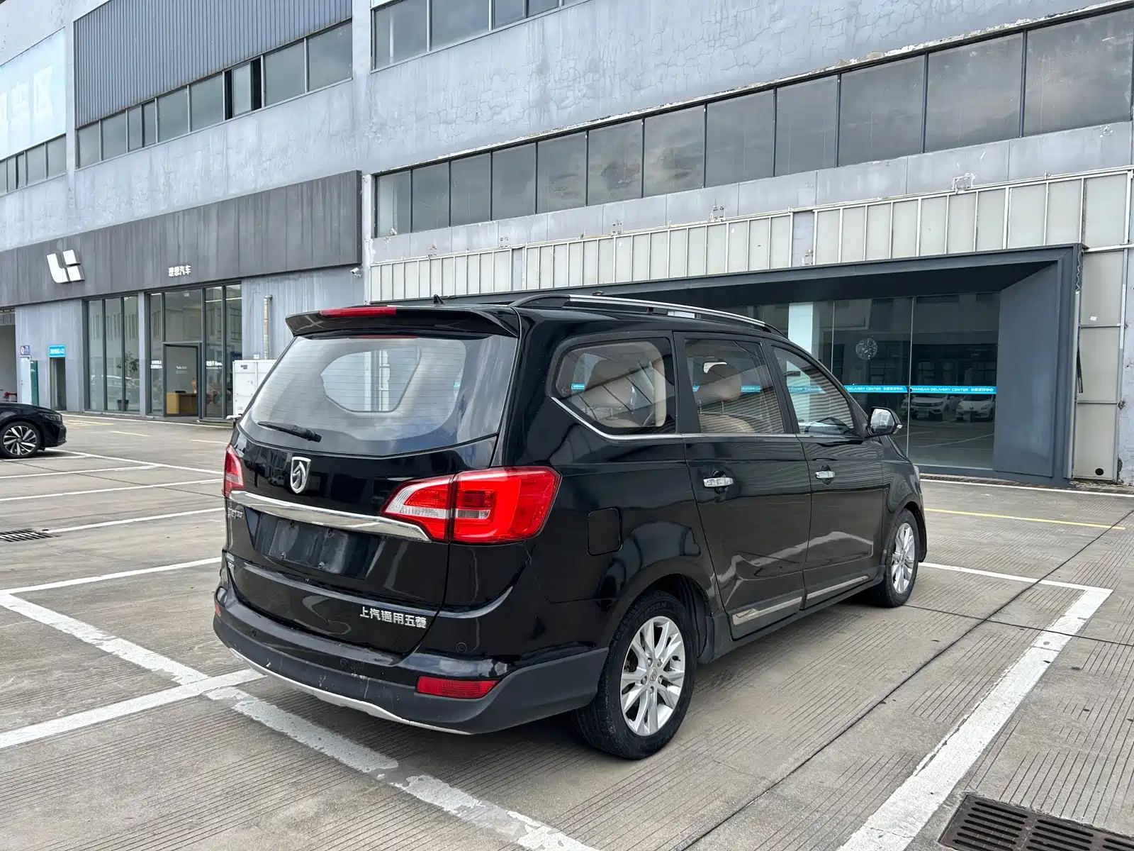 Фото 4 - Baojun 730