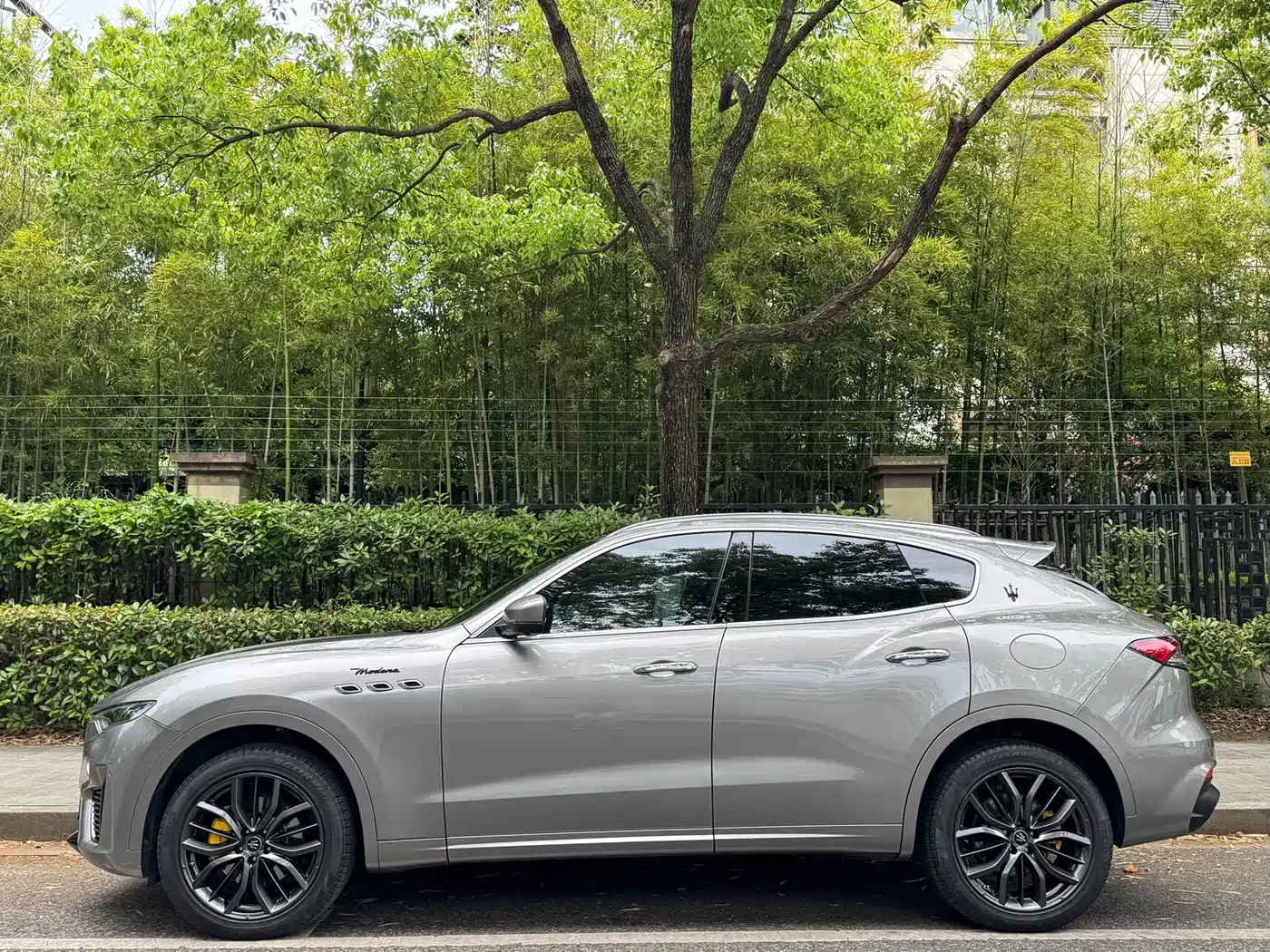 Maserati Levante 2022 3.0T Modena фото 3