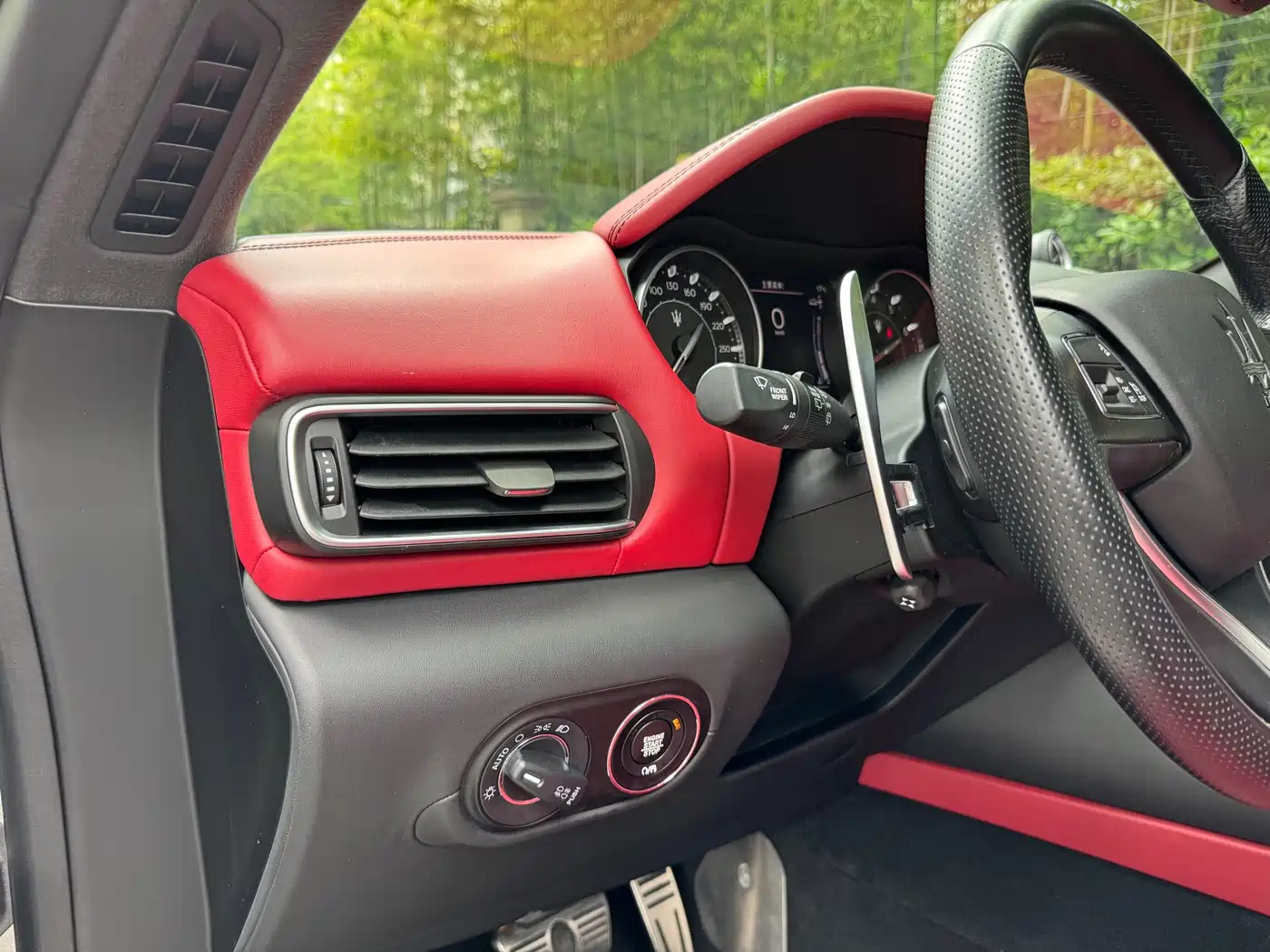 Maserati Levante 2022 3.0T Modena фото 10