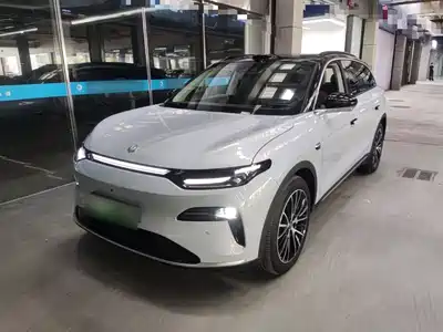 Leapmotor C11