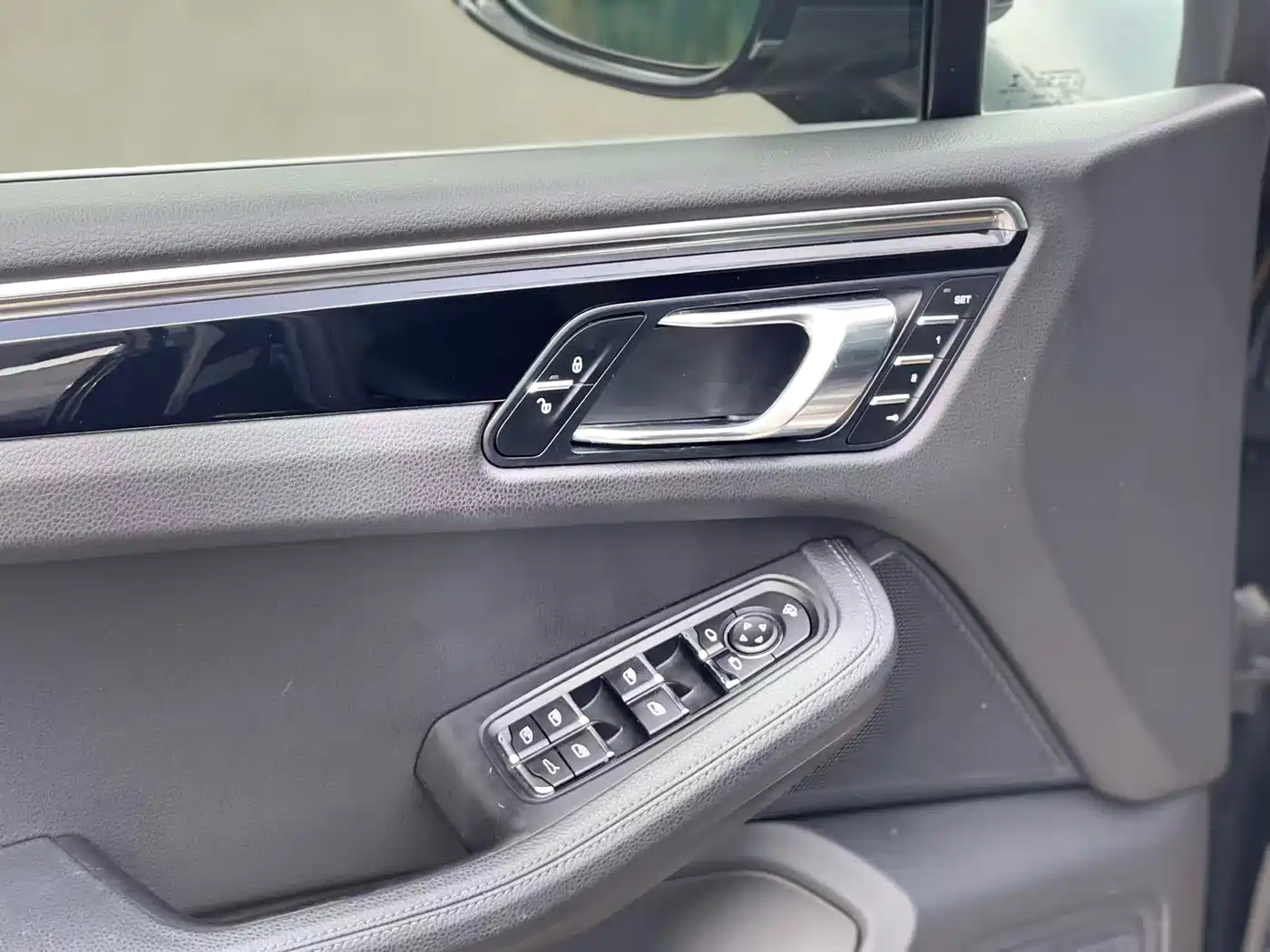 Porsche Macan 2014 Macan S 3.0T фото 12