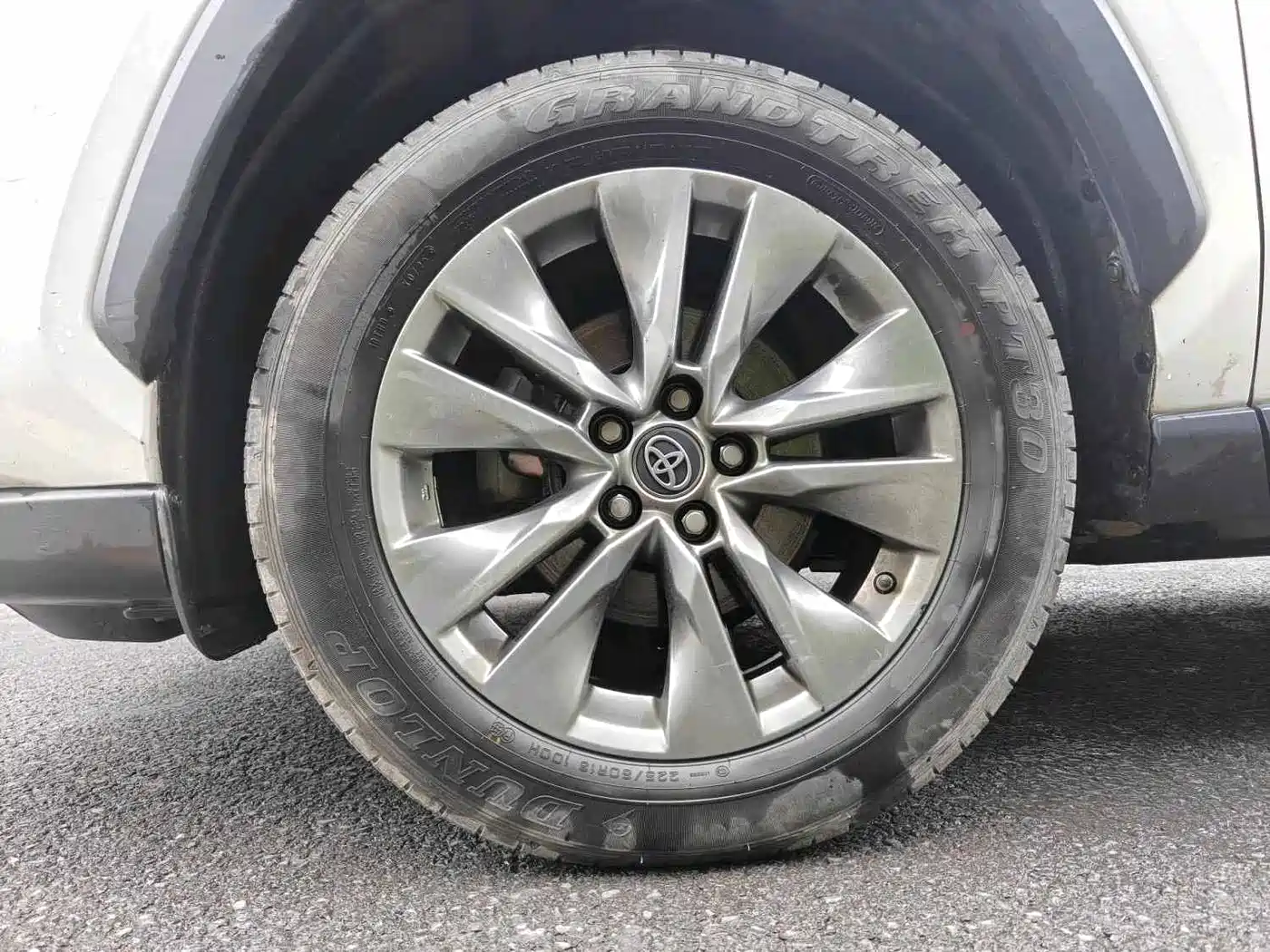 Toyota Wildlander 2021 Hybrid 2.5L E-CVT 2WD Luxury Edition фото 4