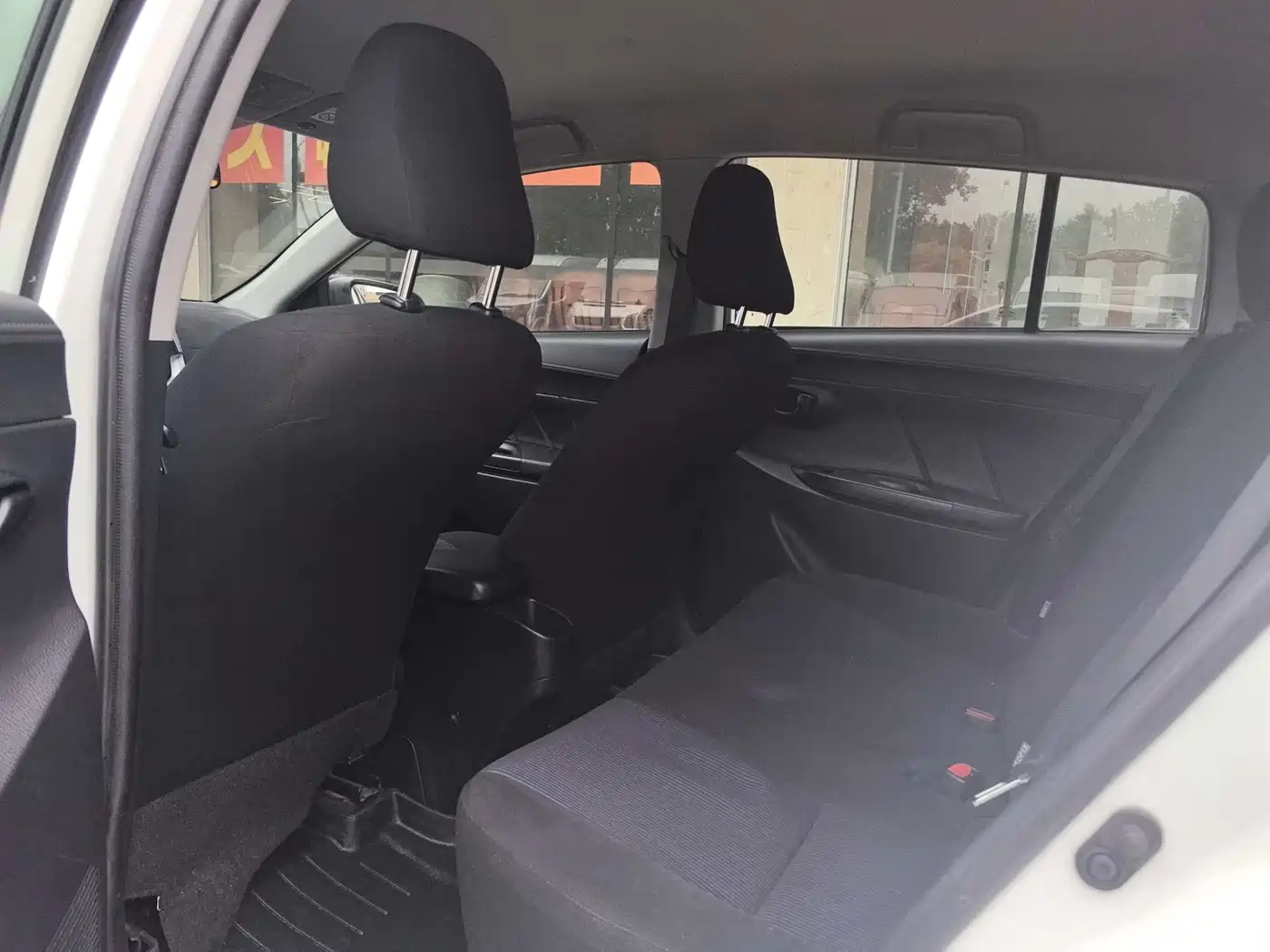 Toyota YARiS L Zhi Xuan 2016 Facelift 1.5E CVT Charming Edition фото 5