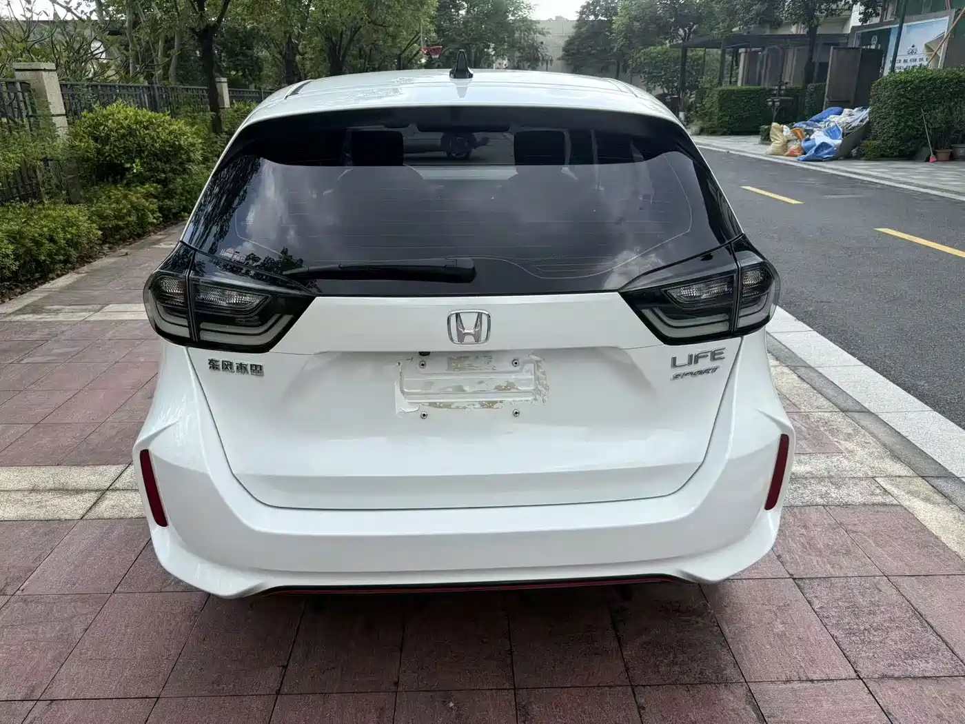 Фото 8 - Honda LIFE