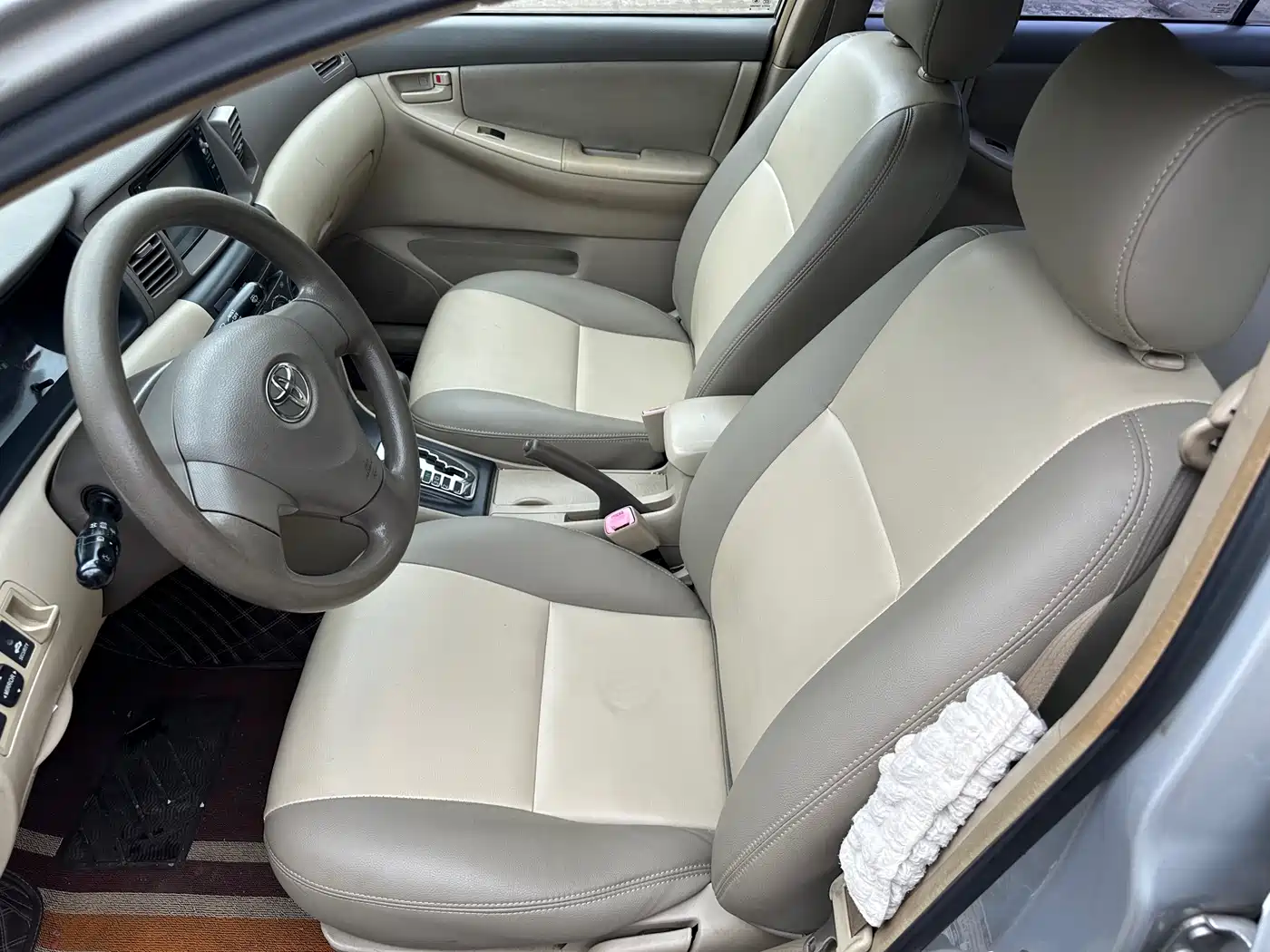 Toyota Corolla 2011 1.6L Automatic Classic Edition фото 19