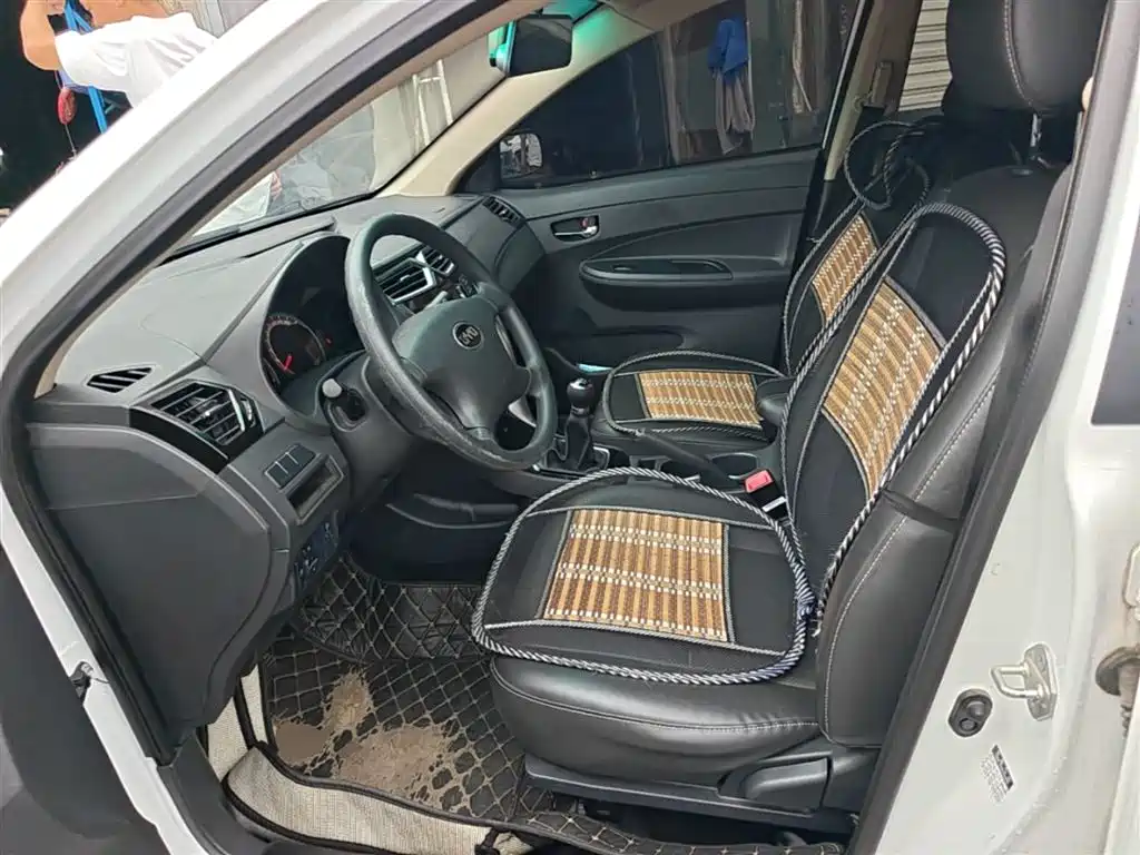 BYD F3 2020 1.5L Manual Premium Edition фото 15