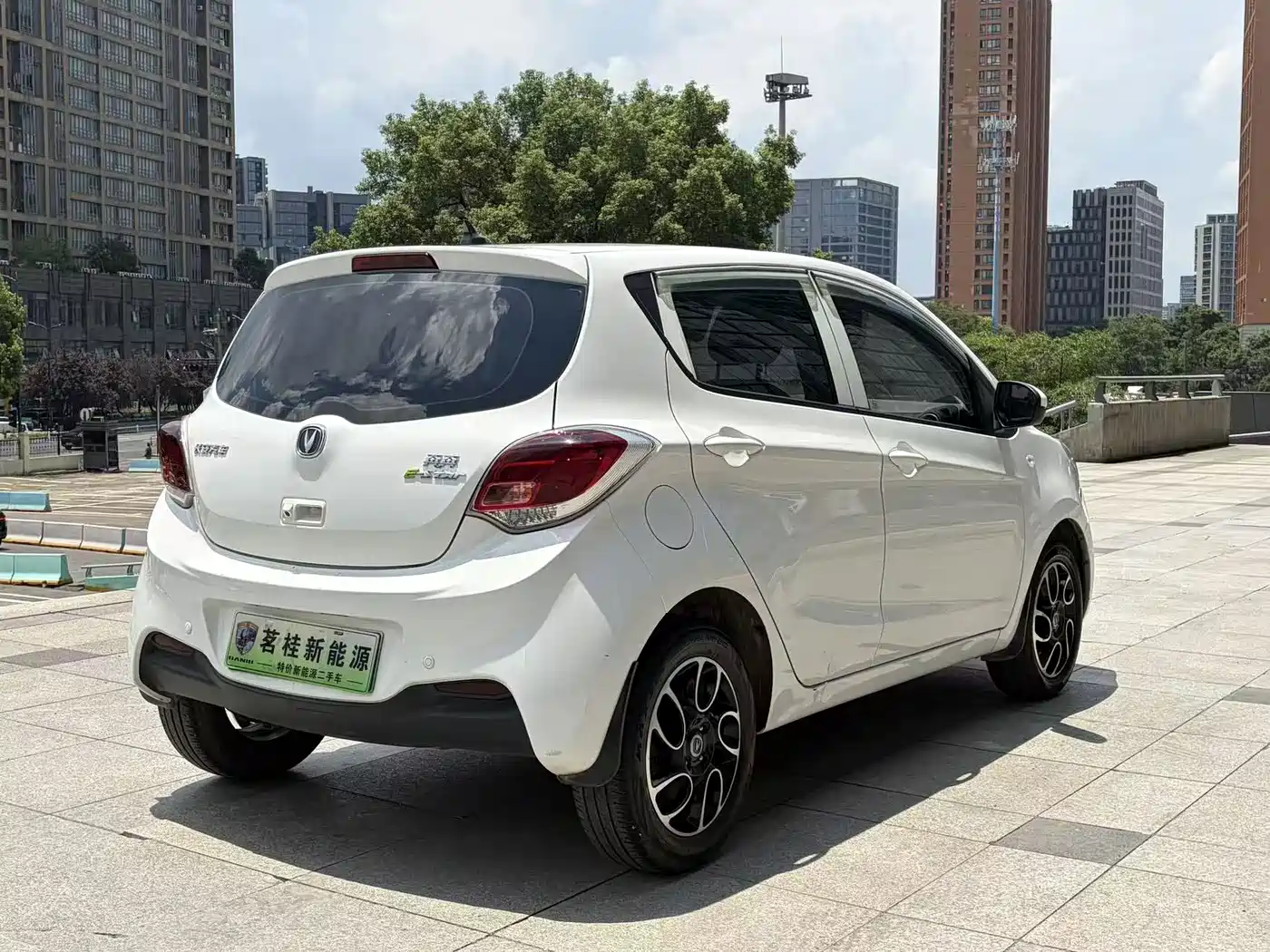 Changan Benben E-Star 2022 2021 National Edition Delight (LFP 31.18kWh)