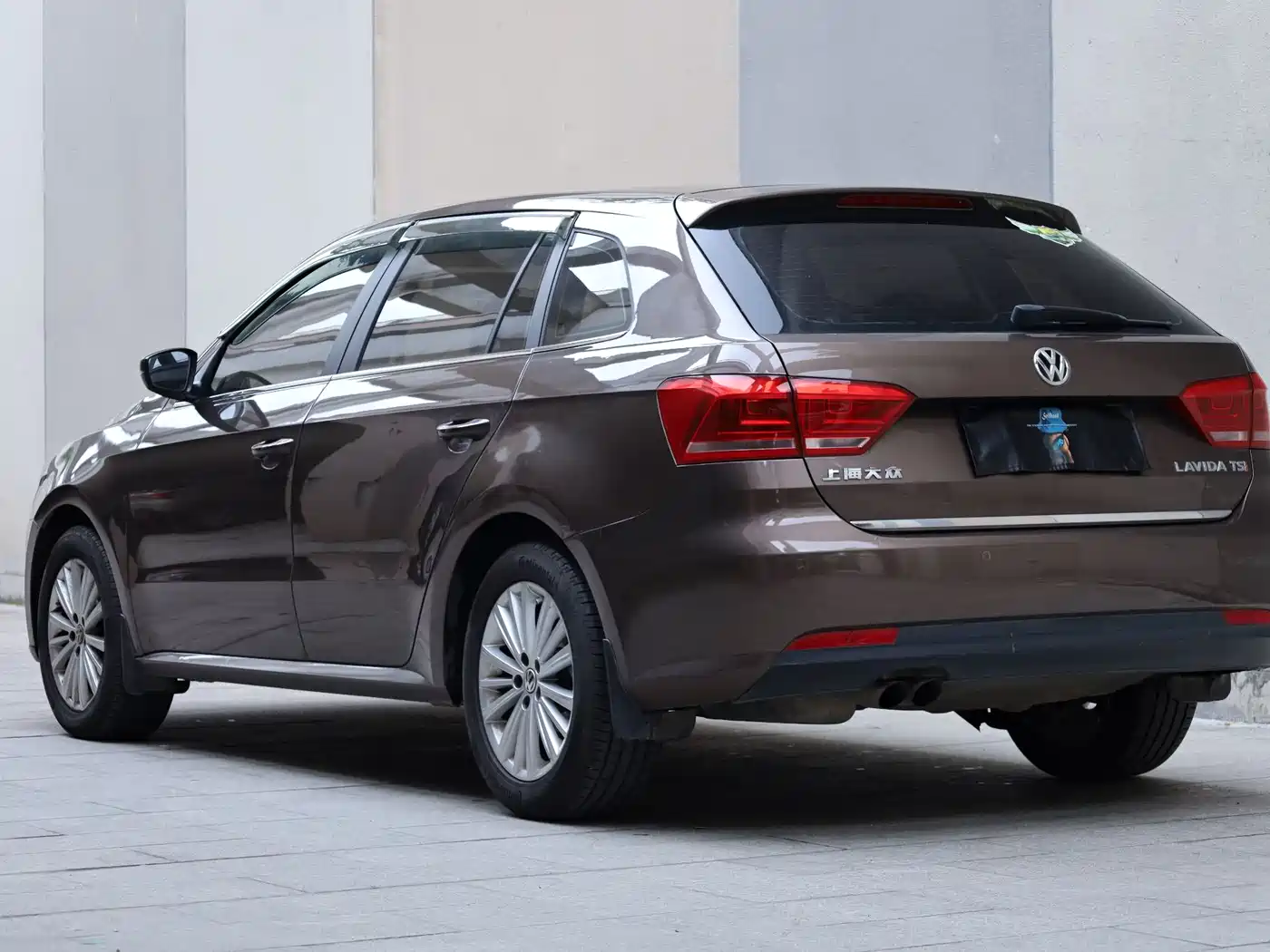 Volkswagen Lavida Tour 2013 1.4TSI Automatic Comfort фото 3