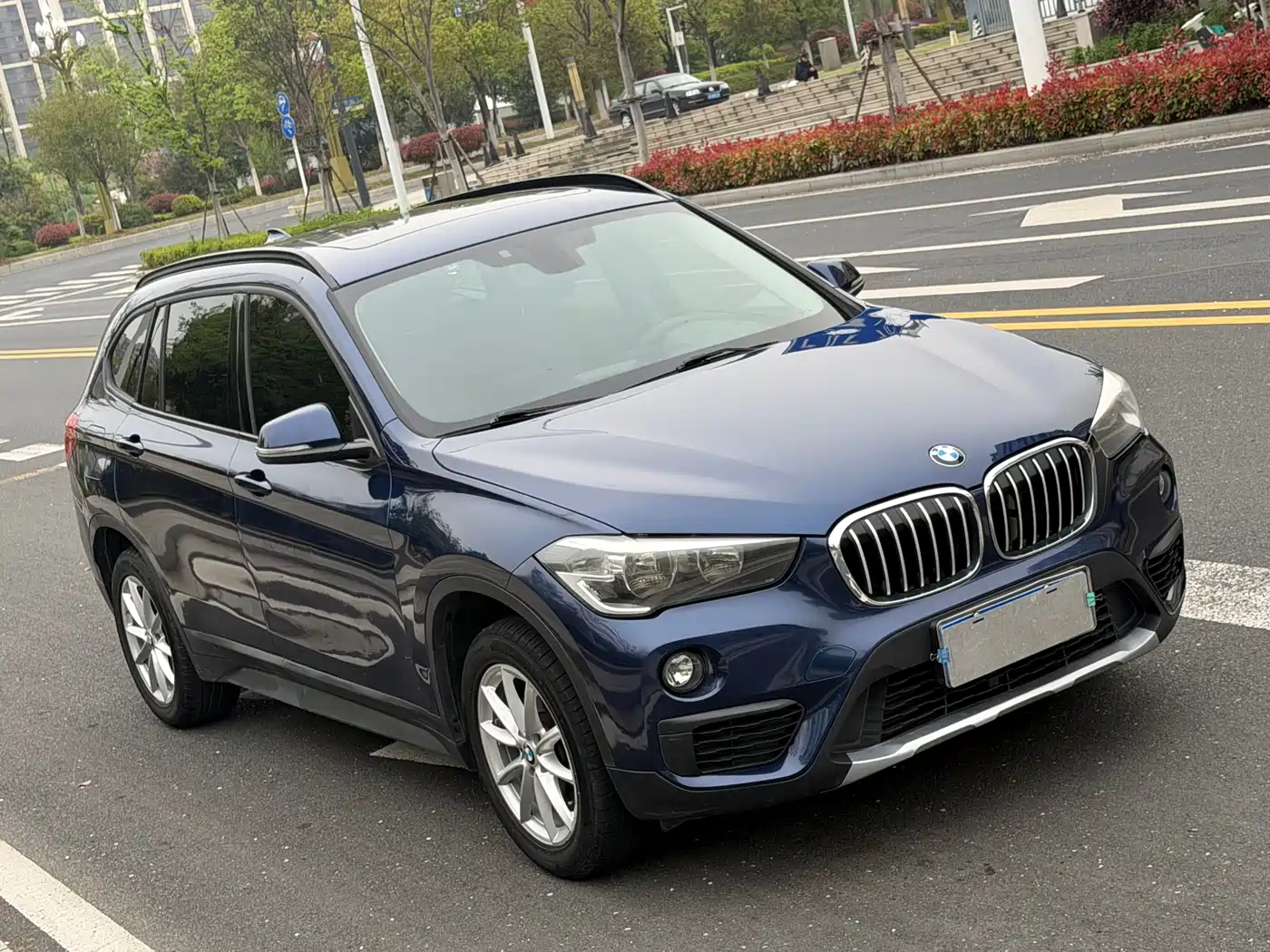 BMW X1 2018 sDrive18Li Fashion Model фото 3