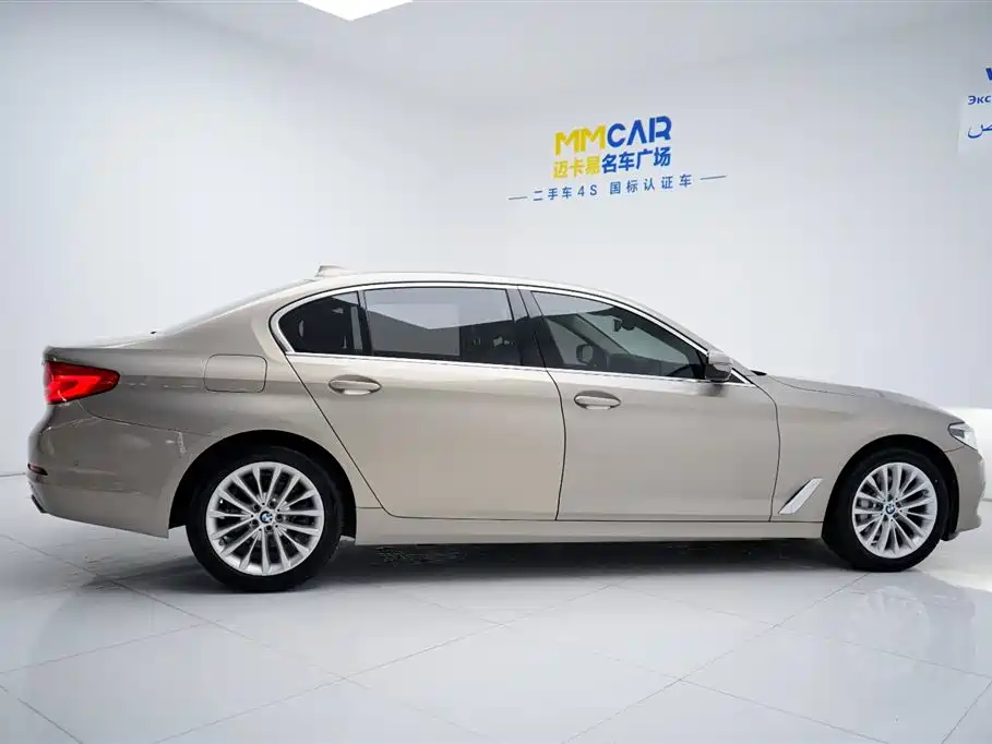BMW 5 Series 2019 Facelift 530Li Premium Luxury Package фото 16