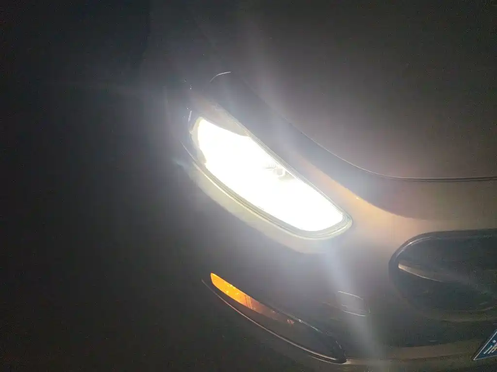 Fiat Viaggio 2015 2015 1.4T Auto Sport Edition