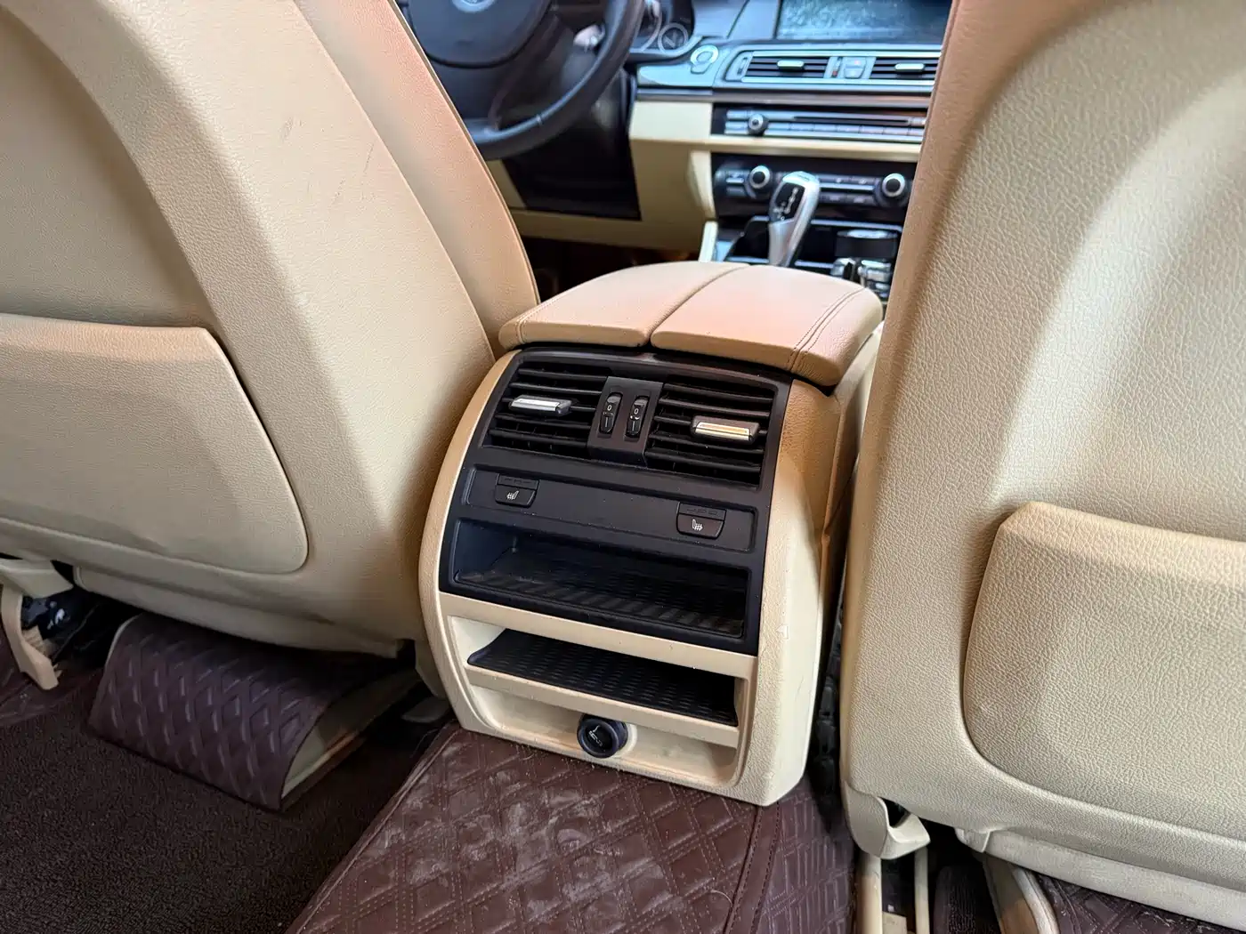 BMW 5 Series 2013 525Li Luxury фото 22