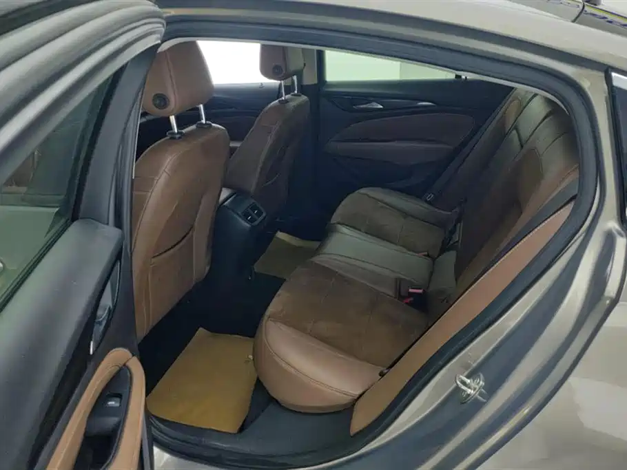 Buick Regal 2017 20T Luxury Model фото 11