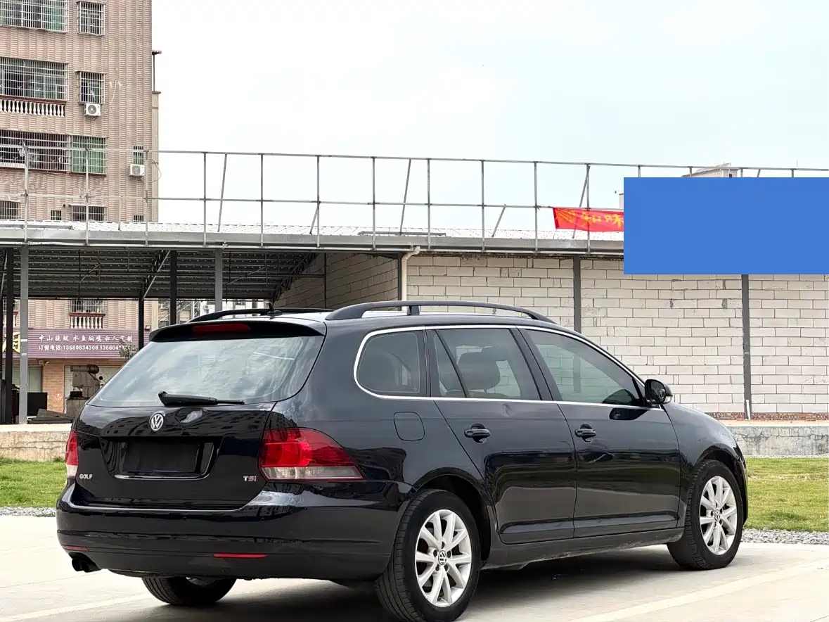 Volkswagen Golf (Import) 2011 1.4TSI Comfort Wagon фото 9