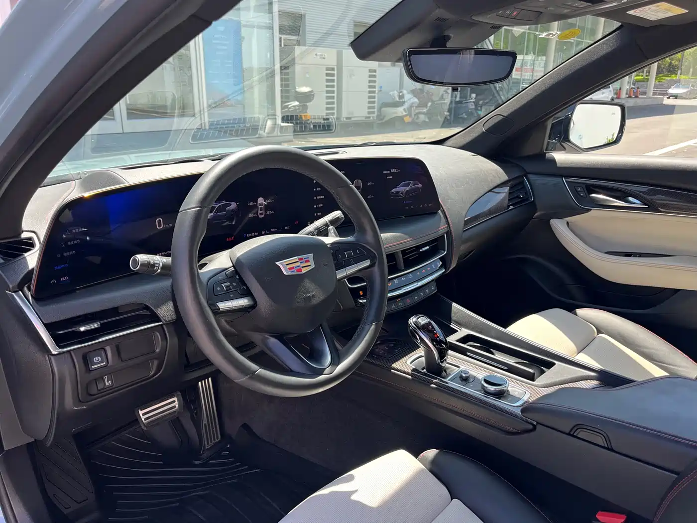 Cadillac CT5 2025 Model 28T Track Performance Edition + Peak Track Package фото 5