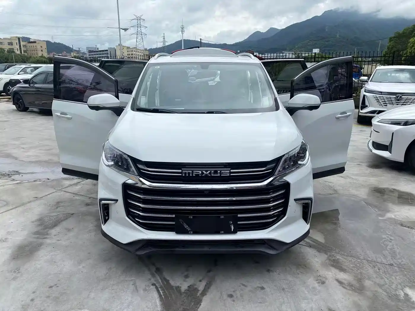 Maxus Maxus G50 2019 2019 1.5T Automatic Luxury Edition China V