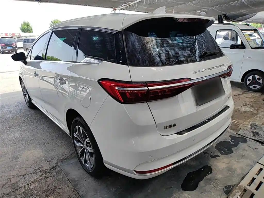BYD Song MAX 2021 Upgrade 1.5T Automatic Premium Edition 6-Seater фото 5