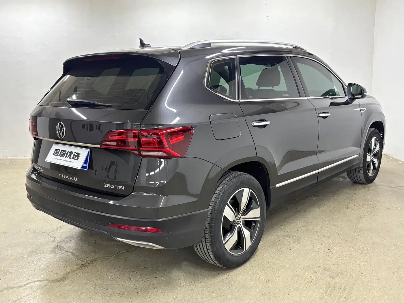 Volkswagen Tharu 2022 280TSI FWD Luxury Edition фото 4