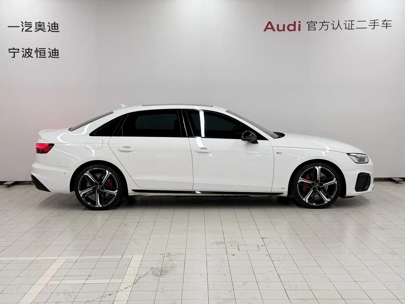 Audi A4L 2022 45 TFSI quattro Premium Dynamic фото 3