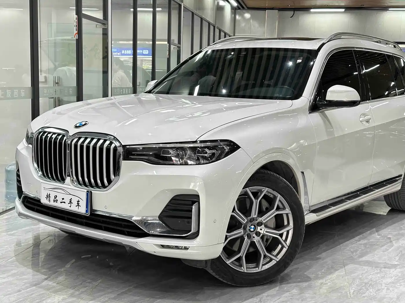 BMW X7 2019 xDrive40i Leading Luxury Package фото 7