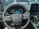 Фото 11 - Toyota Granvia