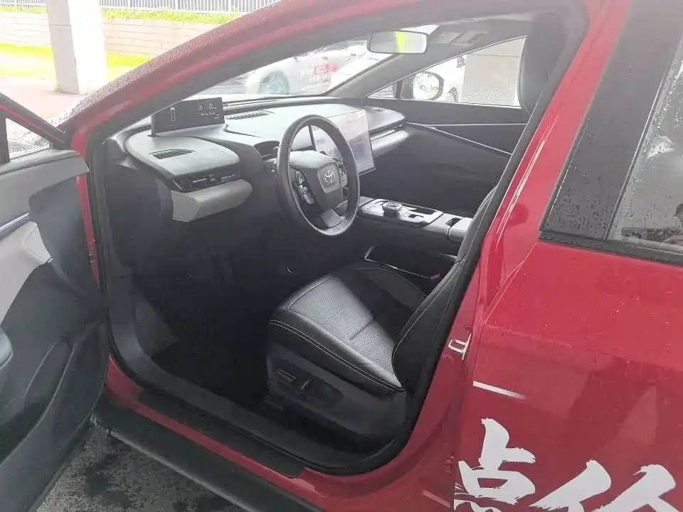 Toyota bZ5 2025 2025 550 PRO Smart Edition