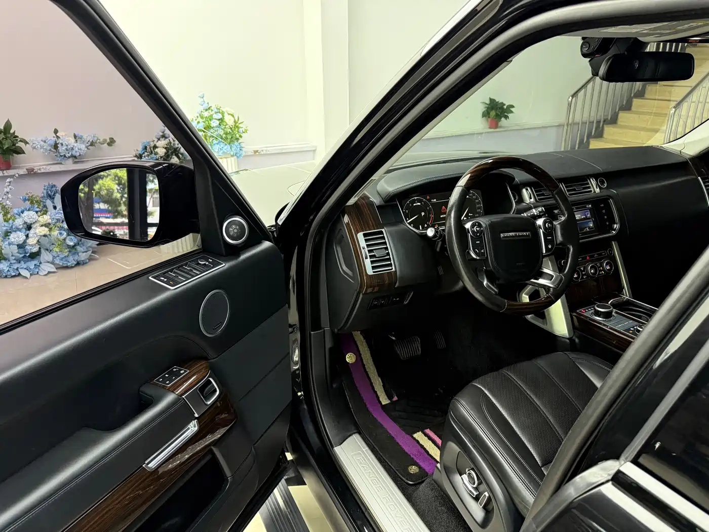 Land Rover Range Rover 2016 3.0 SC V6 Vogue фото 8