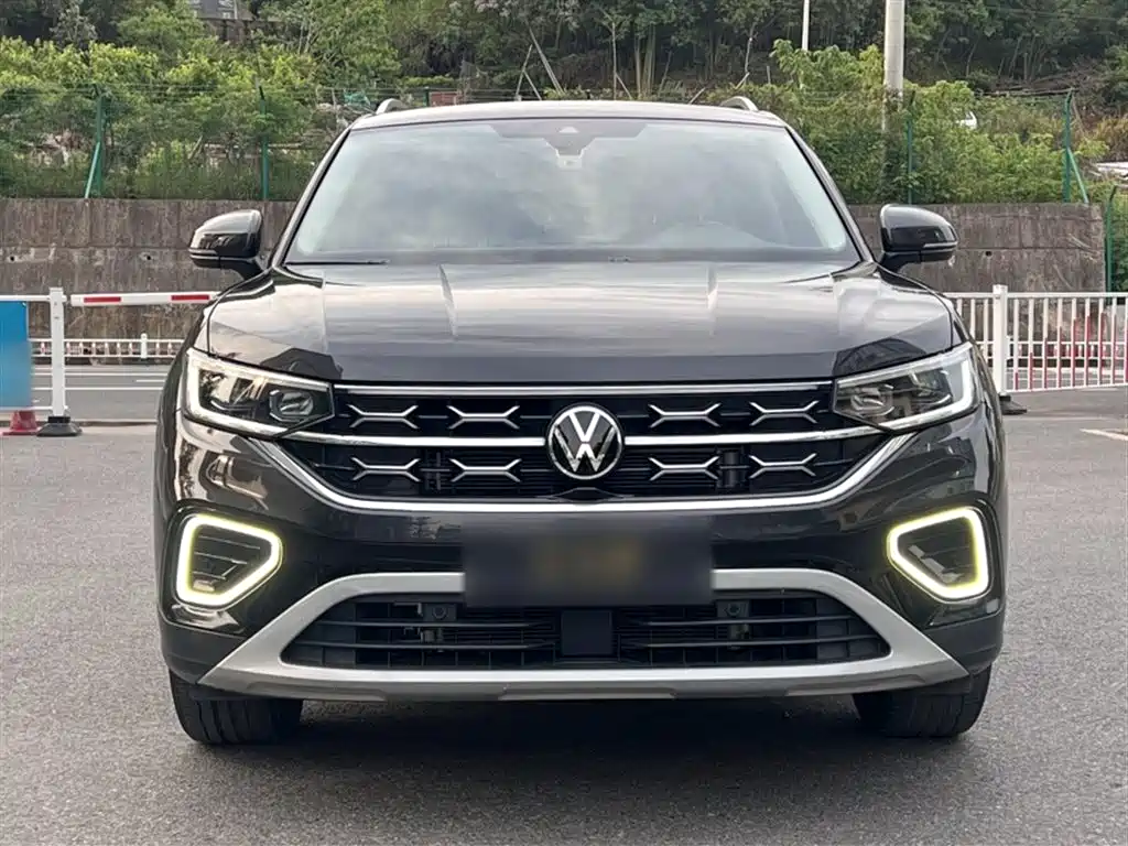 Volkswagen Tayron 2024 330TSI 2WD Luxury Plus Advanced фото 4