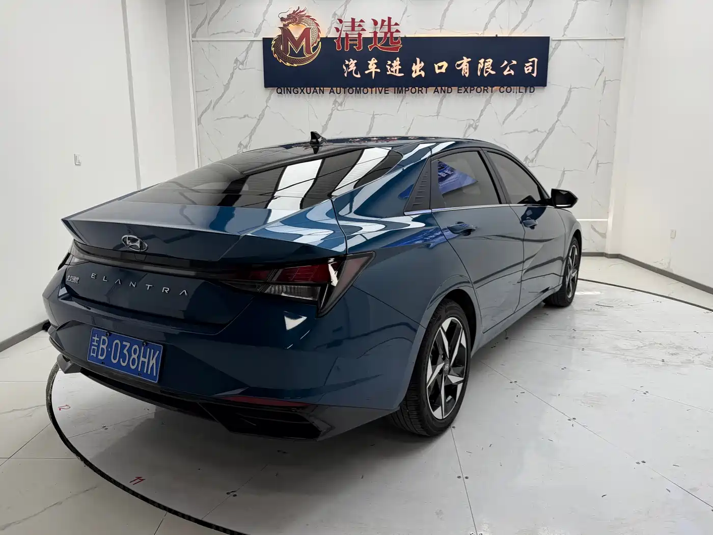 Hyundai Elantra 2021 1.5L CVT GLX Elite Edition фото 6