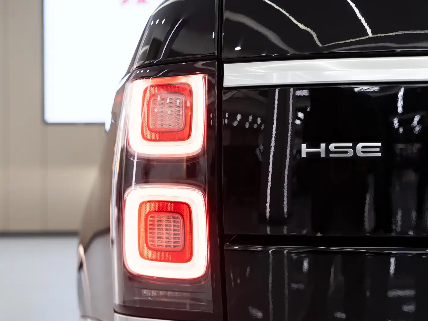 Land Rover Range Rover 2019 3.0 SC V6 Heritage Extended Edition фото 6