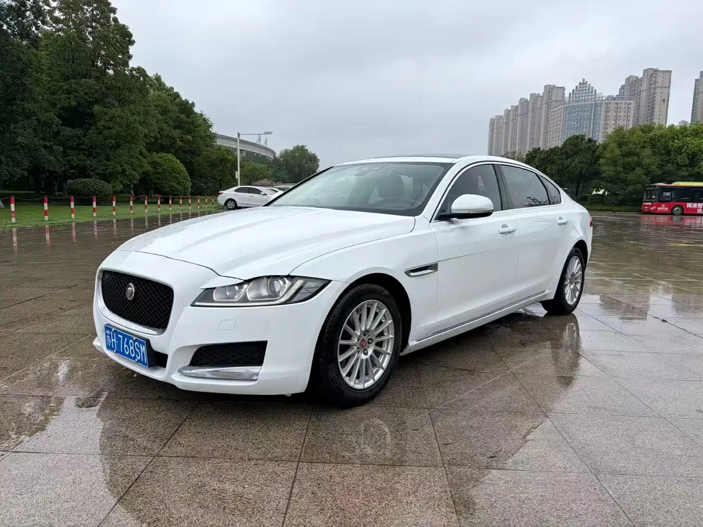 Jaguar XFL 2017 XFL 2.0T 200PS Elite Edition