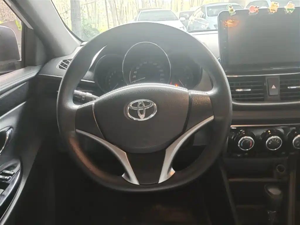 Toyota YARiS L Zhi Xuan 2021 Zhi Xuan X 1.5L CVT Luxury Edition фото 15