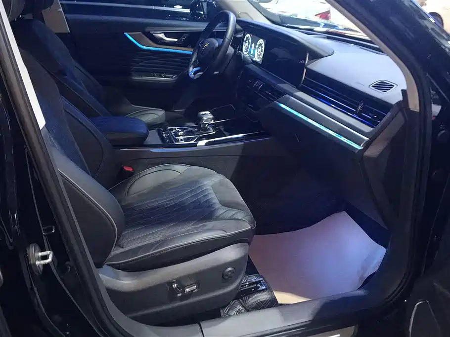Hongqi HS5 2022 2.0T Smart Connect Premium Edition фото 8