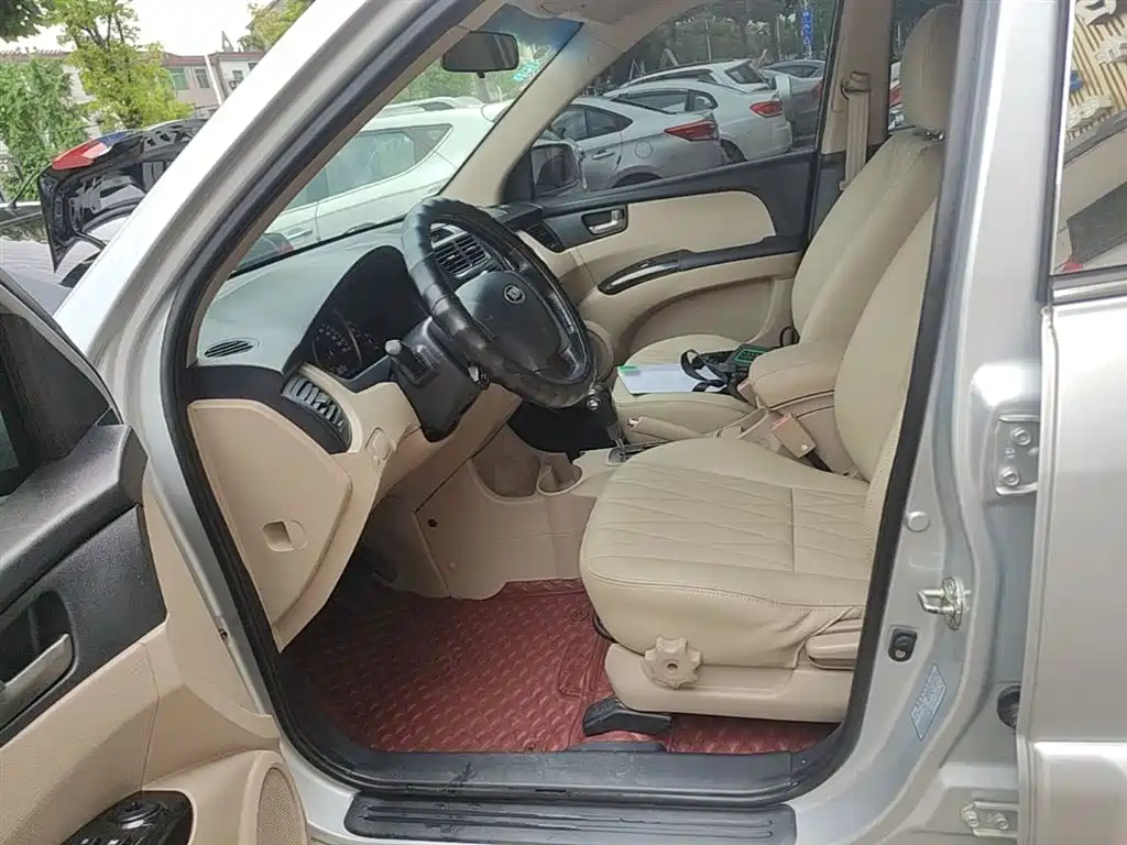 Kia Sportage 2013 2.0L Automatic 2WD GL фото 15