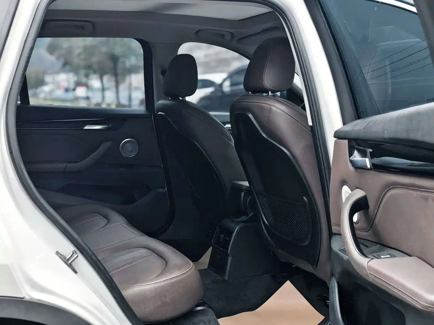 BMW X1 2021 sDrive25Li Leading фото 12