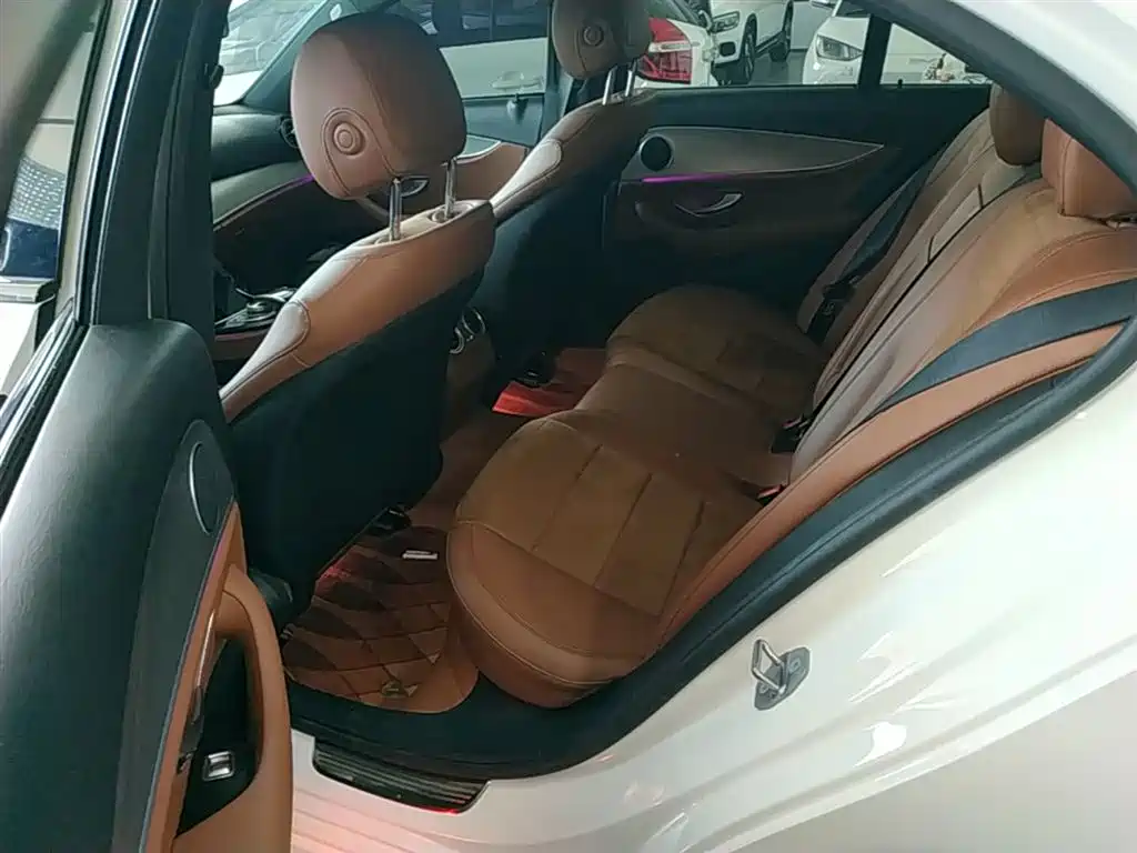 Mercedes-Benz E-Class 2017 E 200 Sport фото 17