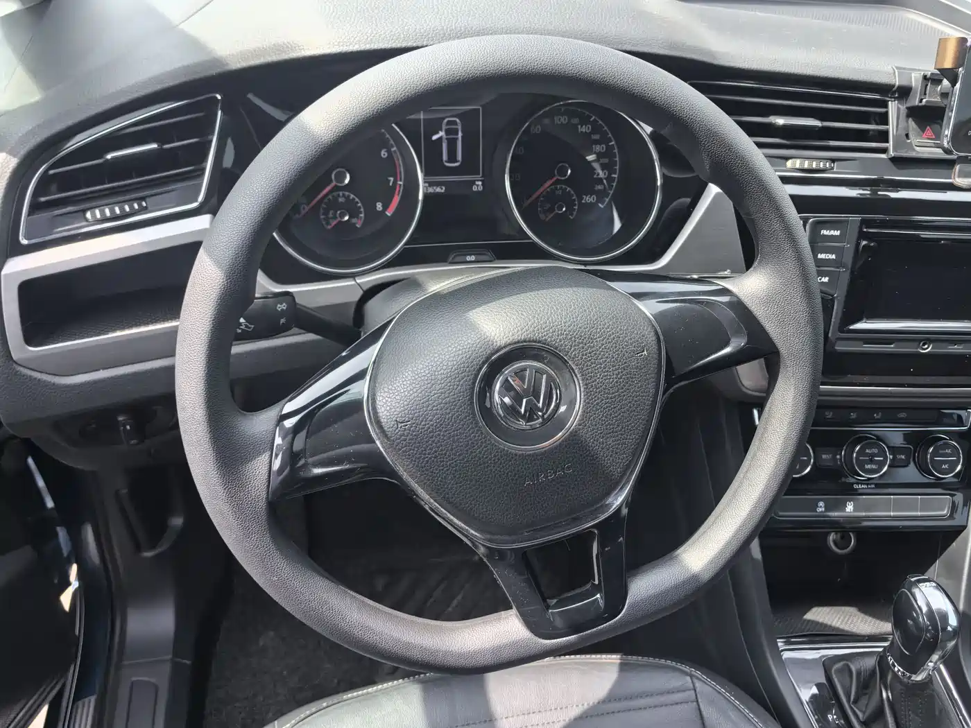 Volkswagen Touran 2016 Touran L 280TSI DSG Comfortline фото 14