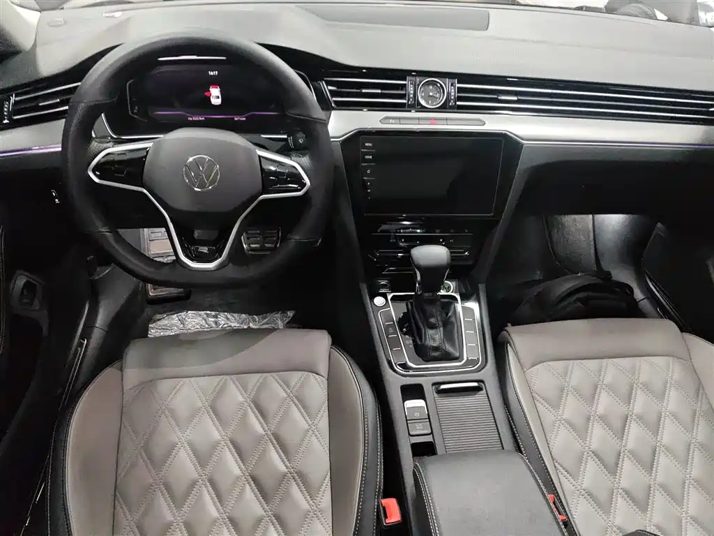 Volkswagen Magotan 2023 Model 2 Million Units Commemorative Edition 280TSI DSG Leading Version фото 10