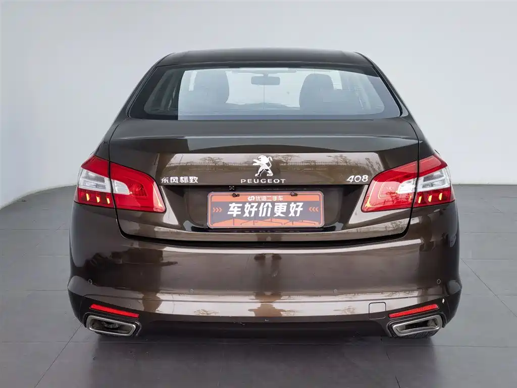 Peugeot 408 2016 1.6T Automatic Luxury Edition фото 4