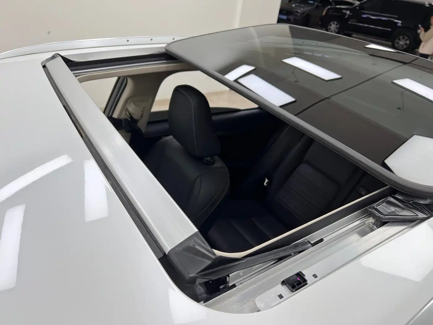 Lexus NX 2020 300h FWD F Sport China VI фото 30
