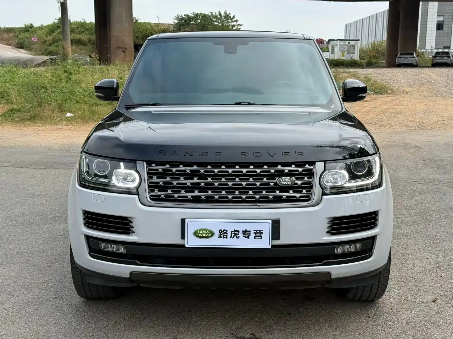 Фото 2 - Land Rover Range Rover