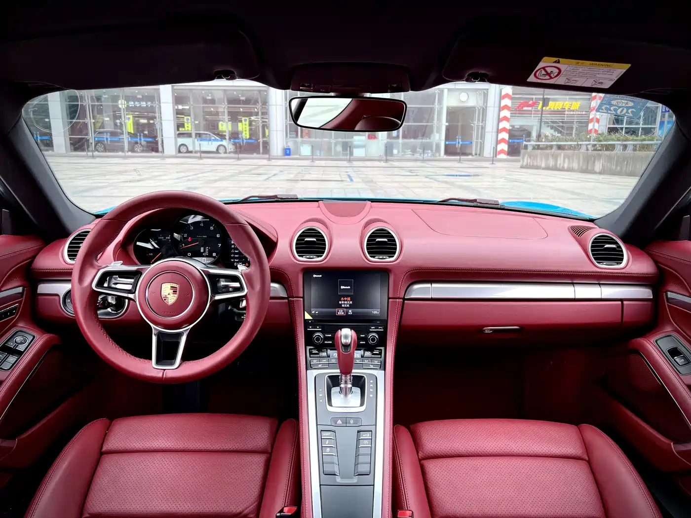 Porsche 718 2018 Cayman 2.0T фото 7