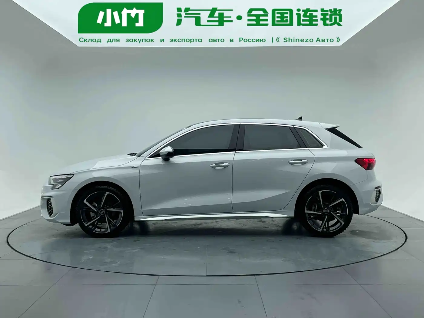 Audi A3 2023 Facelift Sportback 35 TFSI Fashion Sport фото 3
